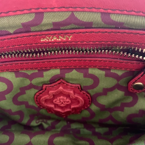 Handbag - Picture 4 of 6